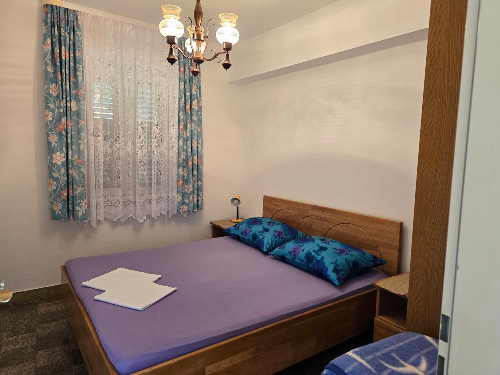 Apartments Mladenka เซนญ์ ภายนอก รูปภาพ